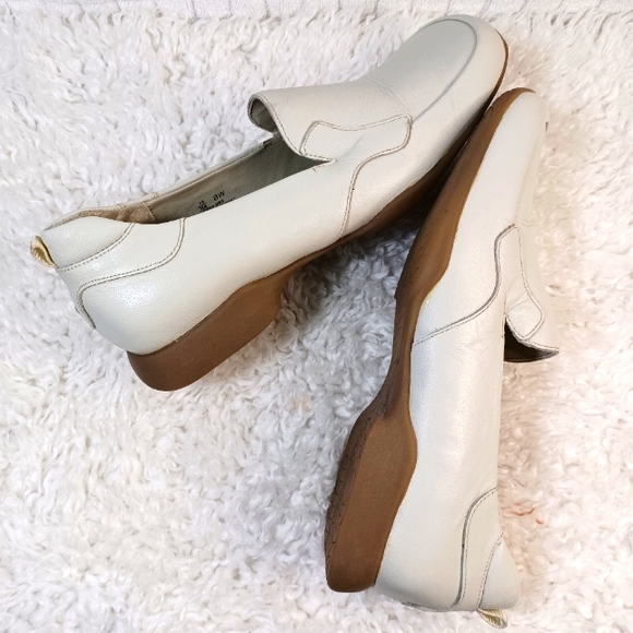 Wesley &Co Shoes - WESLEY & CO Comfort Slip-on Off white Loafers Size: 8W